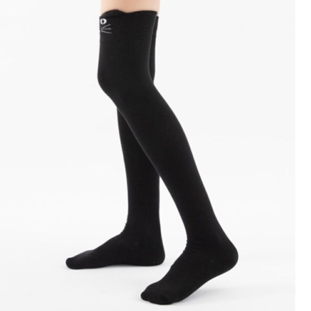 Cat Face Knee High Socks - Picture 3 of 4